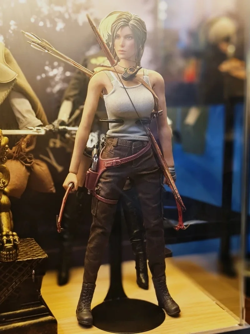 SWTOYS 1 6 SW FS061 トゥームレイダー ララ クロフト