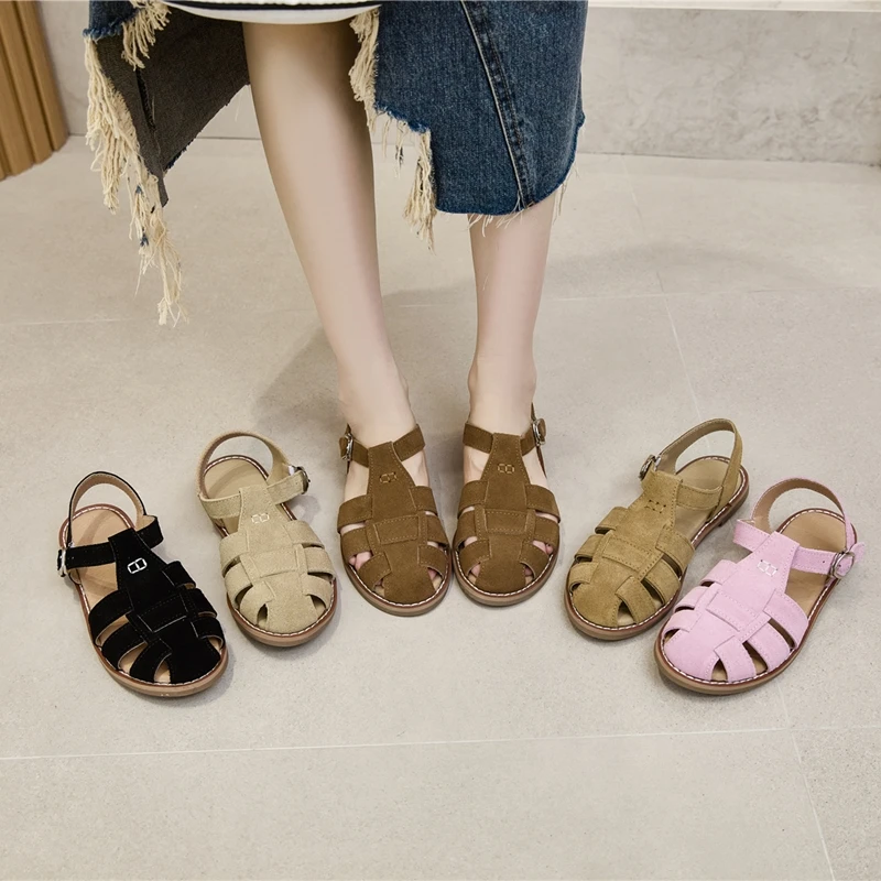 AIYUQI Sandalias Retro de Cuero Genuino con Suela Plana y Diseño Hueco Baotou para Mujer, Novedad 2026, Sandalias Huecas Estilo Jaula de Cerdo para Mujer