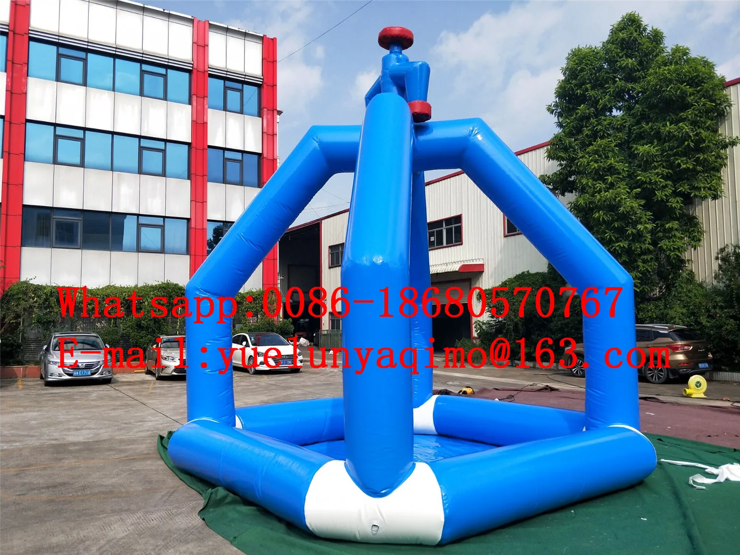 

Manufacturers selling inflatable pool slide castle trampoline combination YLY-042