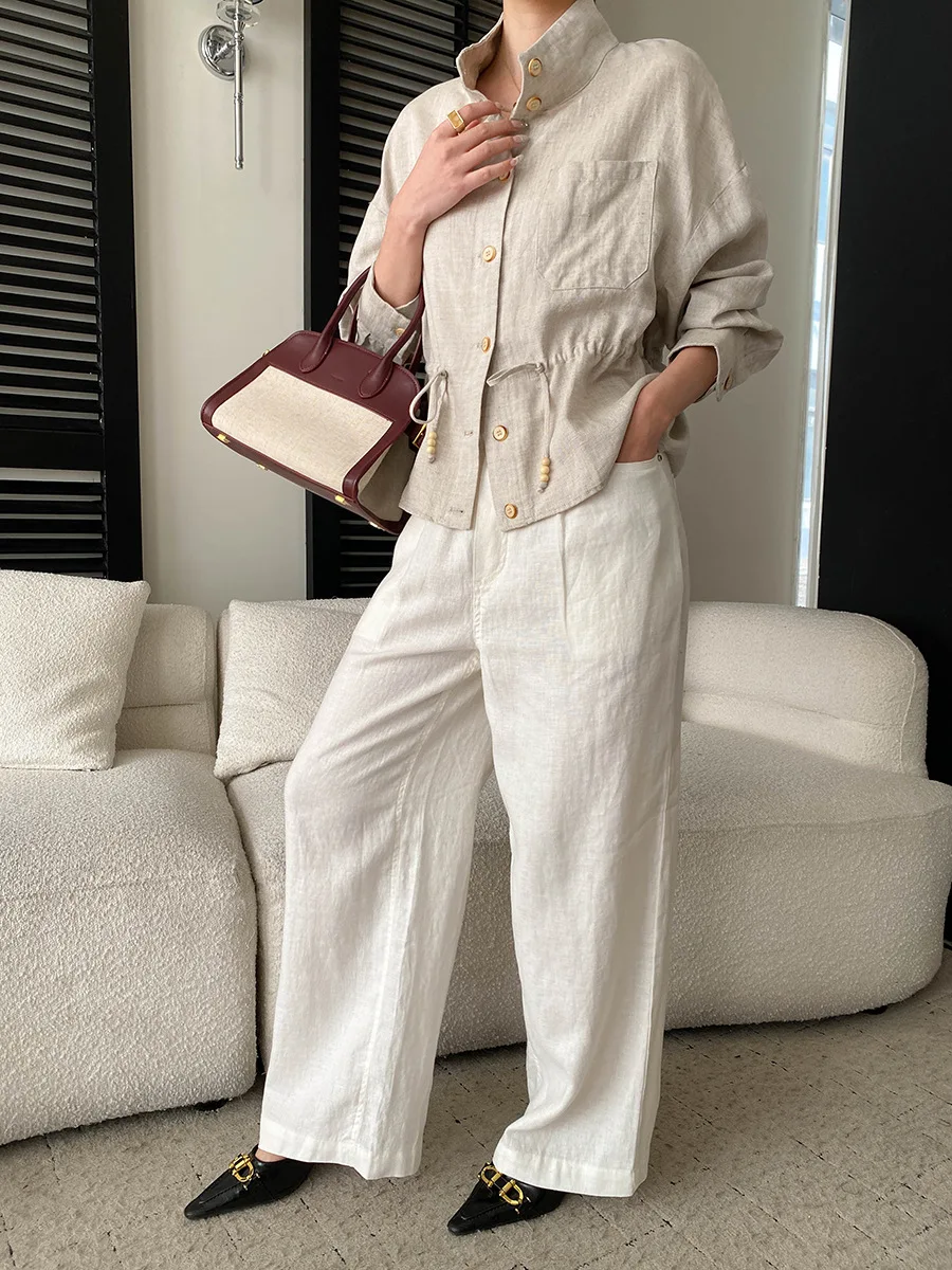 Frühlingshemdjacke für Damen in unifarbenem Design mit Kordelzug an der Taille, der einen eleganten und schlank machenden Look verleiht. – Detail 3