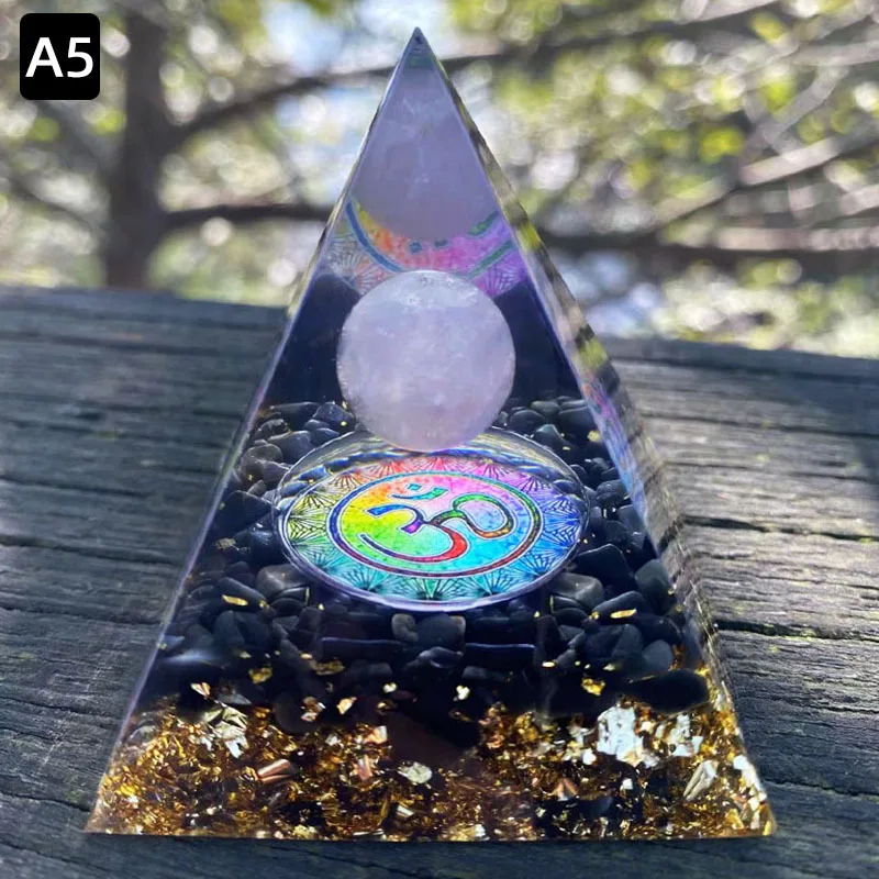 

Dropshipping New Transparent Silicone Pyramid Home Office Decoration Ornaments Crystal Epoxy Resin Pyramid Gift Desktop Ornament