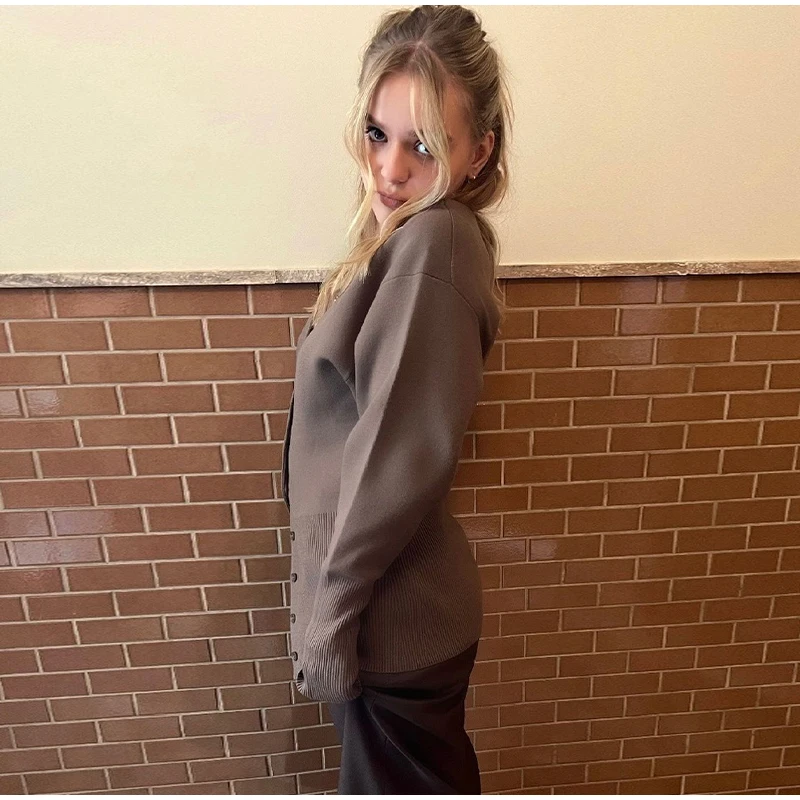 Vintage Women Knit Cardigans Solid V-Neck Long Sleeve Slim Button Sweater Female Fashion Autumn Winter Lady Knitwear New