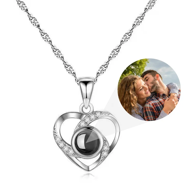 yrozvw Collana personalizzata con ciondolo a forma di mini macchina fotografica con foto all'interno Collana con proiezione di foto personalizzata Regali di gioielli per donne, mamme, mogli