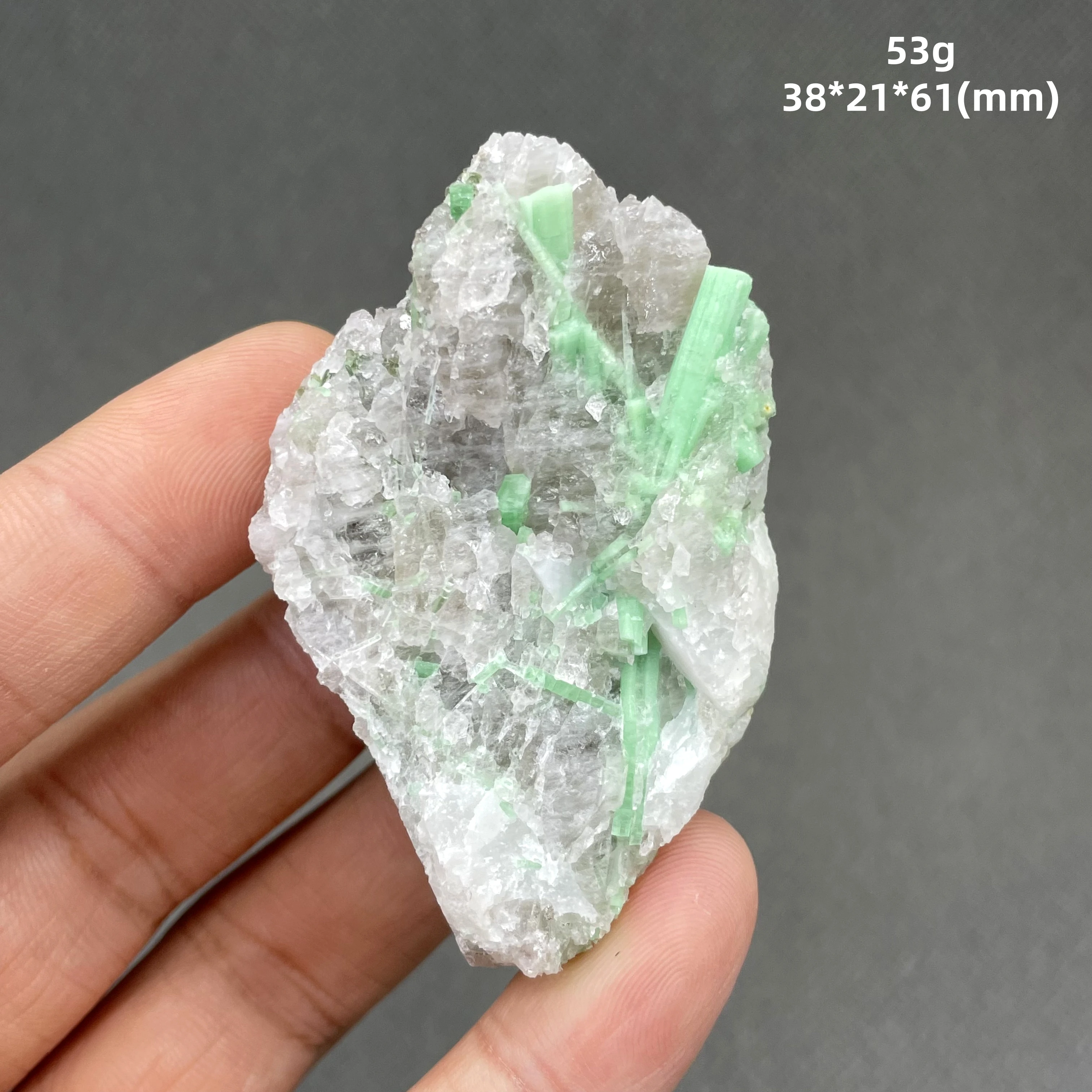 Natural emerald mineral specimen + healing quartz crystals and stones rock gemstone 6