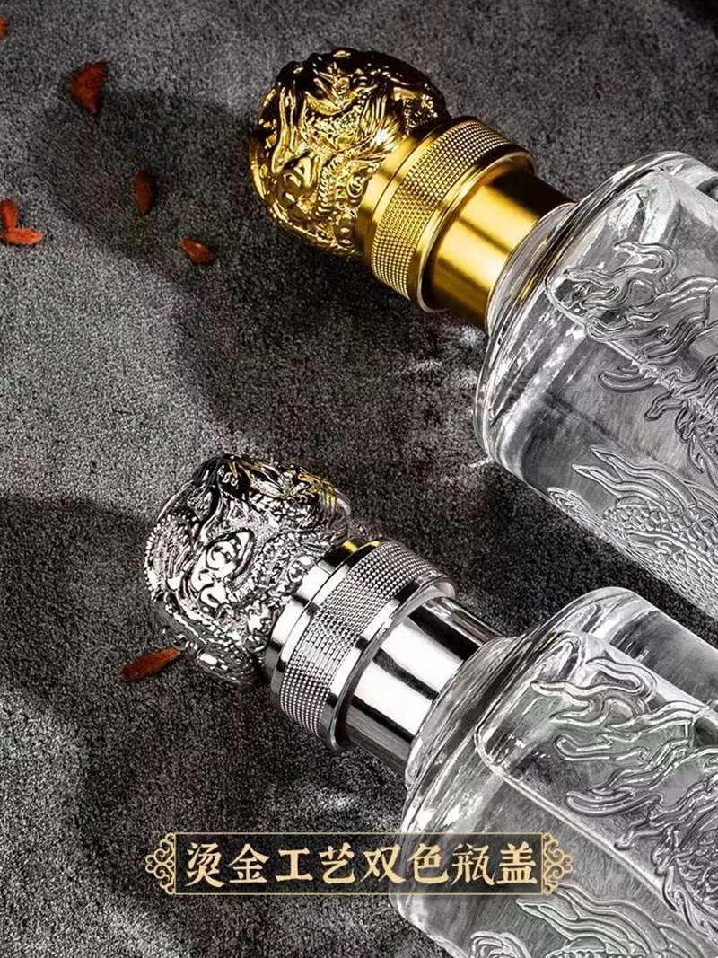 dragon engrave 500ML Round shaped Chinese Zodiac whiskey decanter for Liquor Scotch Bourbon