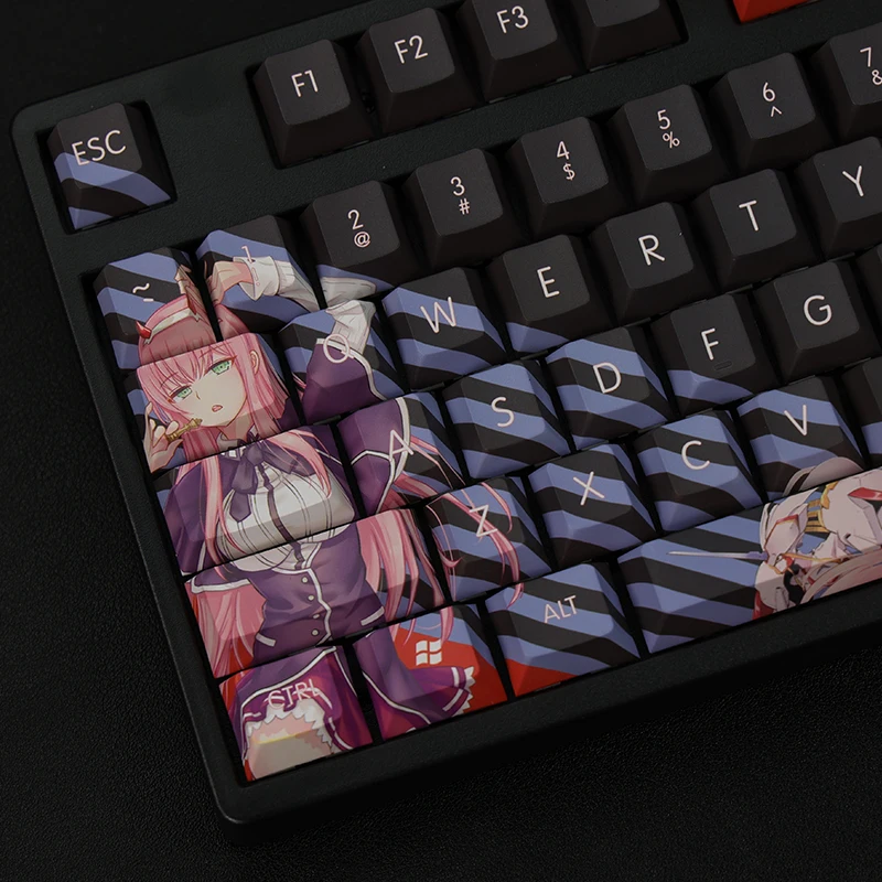 Teclas Conjunto Lados Pbt Tintura Subbed Keycaps Anime dos Desenhos Animados Gaming Key Caps Cherry Perfil Keycap para o Querido no Franxx 108 - Imagem 3