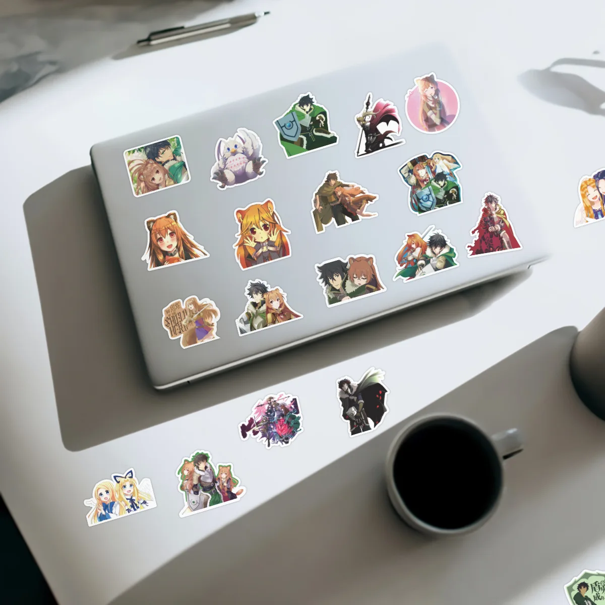 Рисунок 5 - наклейки на багаж