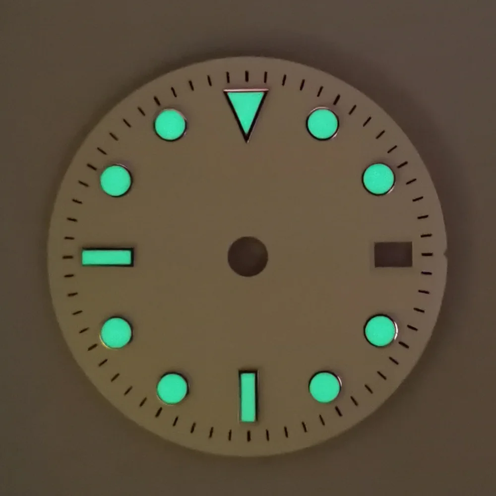 Green Luminous Watch Dial with GMT Four-Hand Design