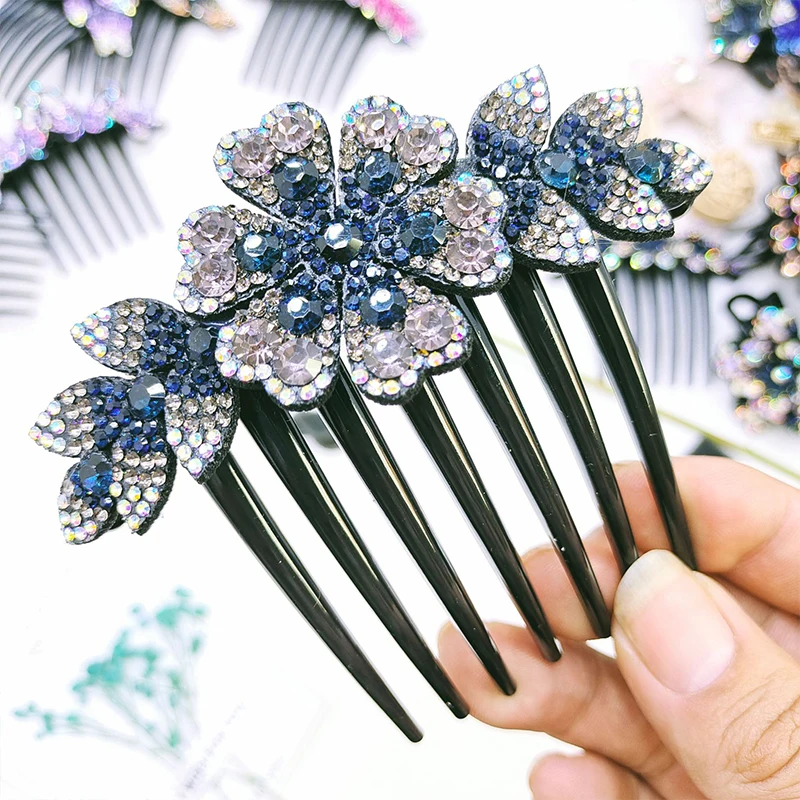 Pettine per capelli in stile vintage in metallo a forma di fiore con strass - Italia