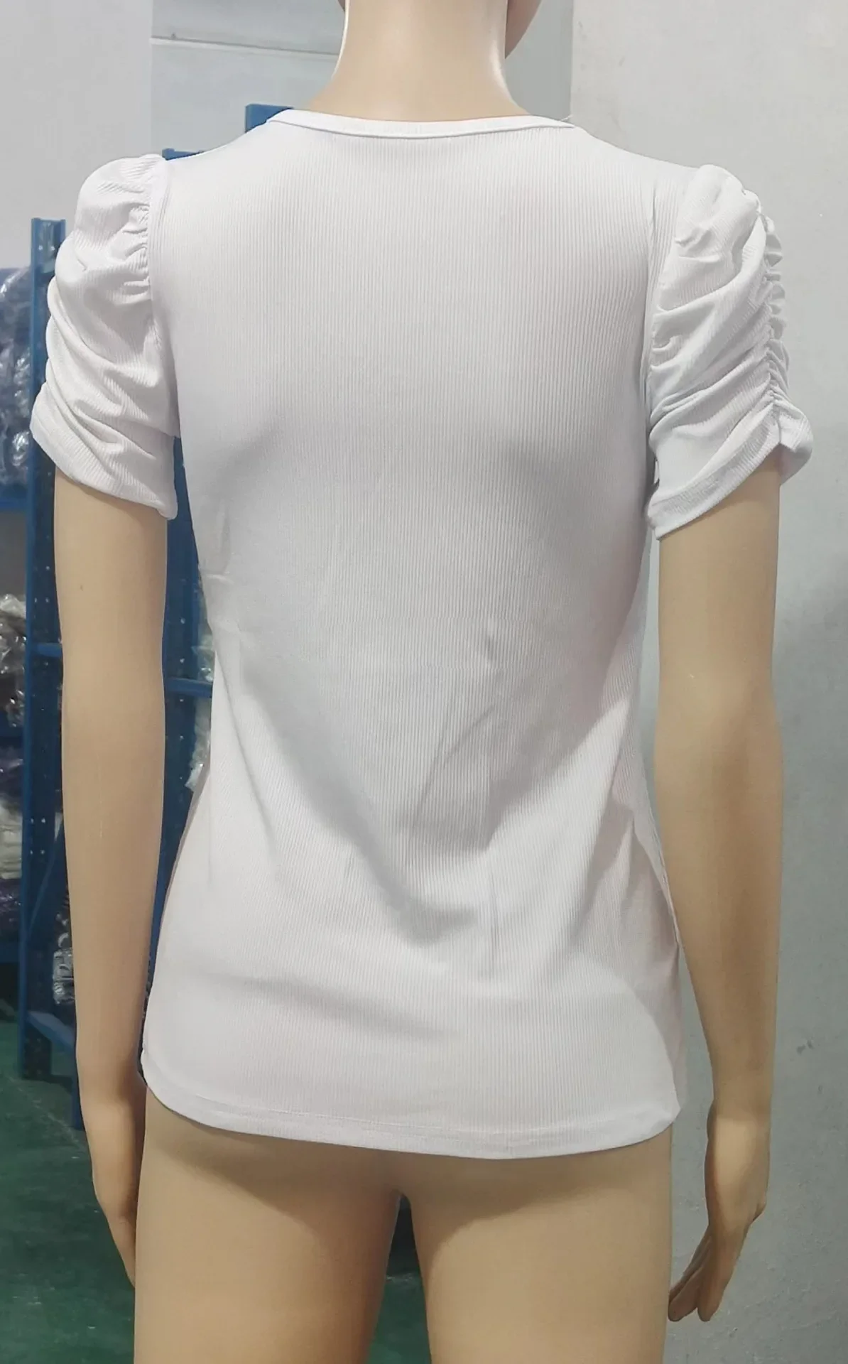 Blusen mit Rundhalsausschnitt und Puffärmeln für Damen