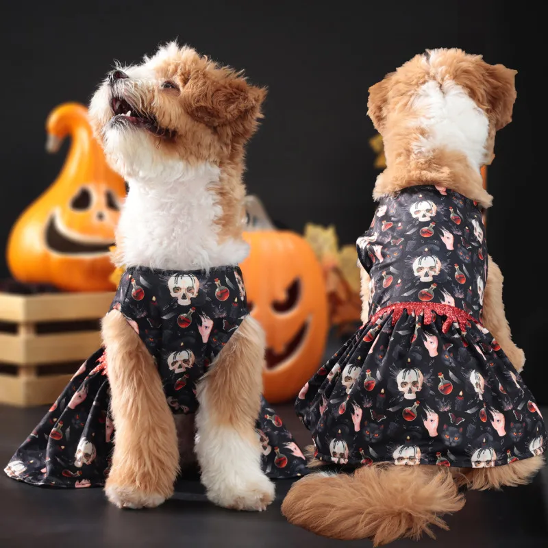 Robe Tête de Mort Amusante Halloween - Tenue Halloween 2024 - 2025 - Vêtement et accessoires pour chiens - Doglovedesign
