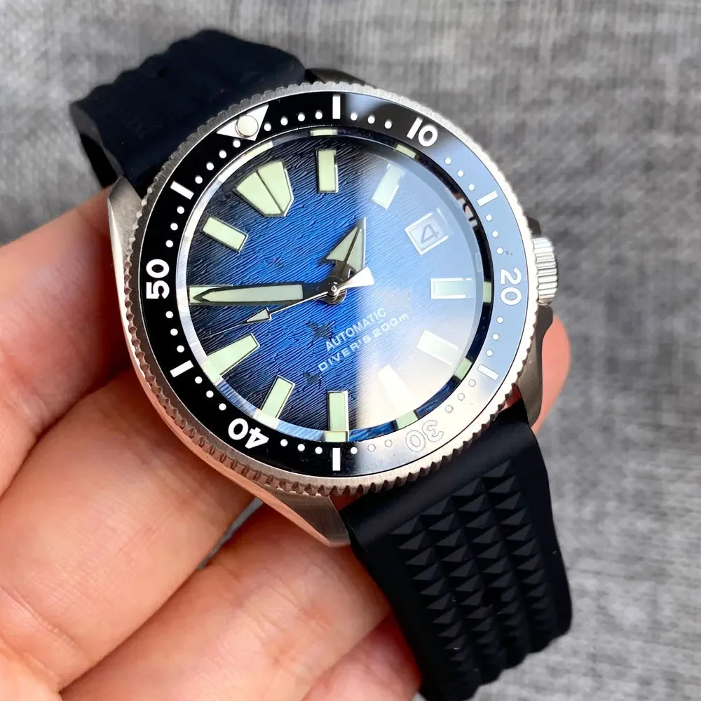 37mm Tandorio 200m Diving Japan NH35A Movement 120 Click Sapphire Glass Luminous Automatic Men Watch Date Waffle Strap 3.8 Crown