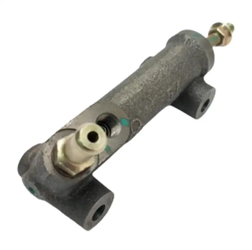 MB555145 MB334438 MB165130 ME165130 MB012597 MB555143 MB334440 Suitable for Mitsubishi Cante high-quality brake master cylinders