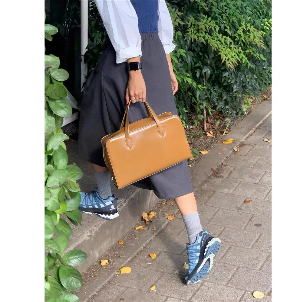 

TOUTYE Korean niche square case briefcase vintage leather patchwork pillow case high-end feel briefcase for women