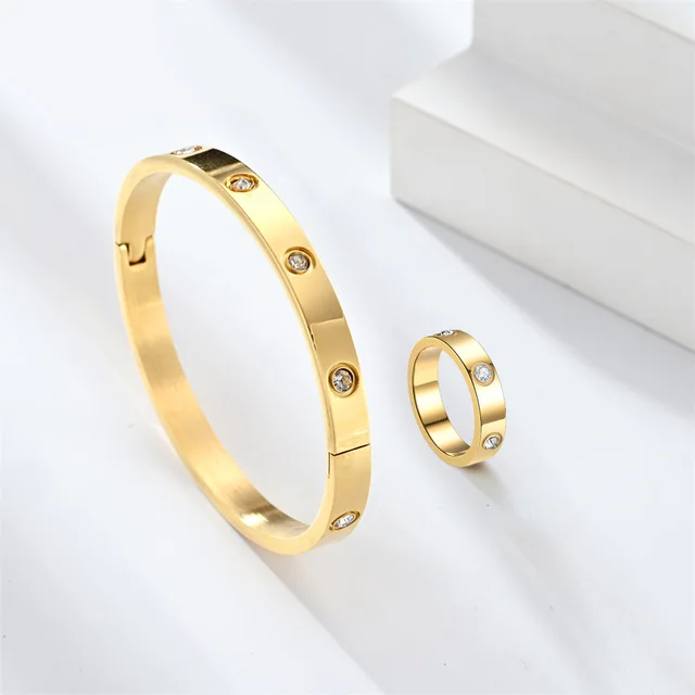 2Pcs Beautiful Lovers Bracelets Woman Bracelets Stainless Steel Bangles and Rings Cubic Zirconia Golden Women Jewelry Set 1