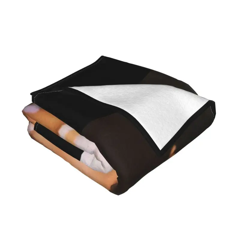 Ariana Grande Side Photo   Raschel  ħ   ô