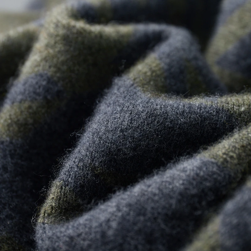 Autumn and winter new men's O-neck 100% Merino wool thick pullover knitted sweater loose fashion warm bottoming shirt coat 5