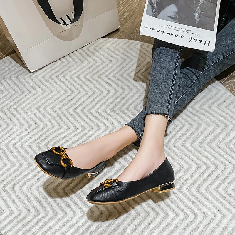 Plus Size 35-43 Women Low Heel Pumps Shoes Metal Buckle Decoration Flats Office Lady Slip on Leaher Loafers Spring Fashion M6-6