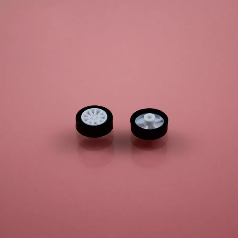 

11MM diameter rubber wheel plastic hub DIY model toy wheel mini trolley wheel center hole 1.5mm