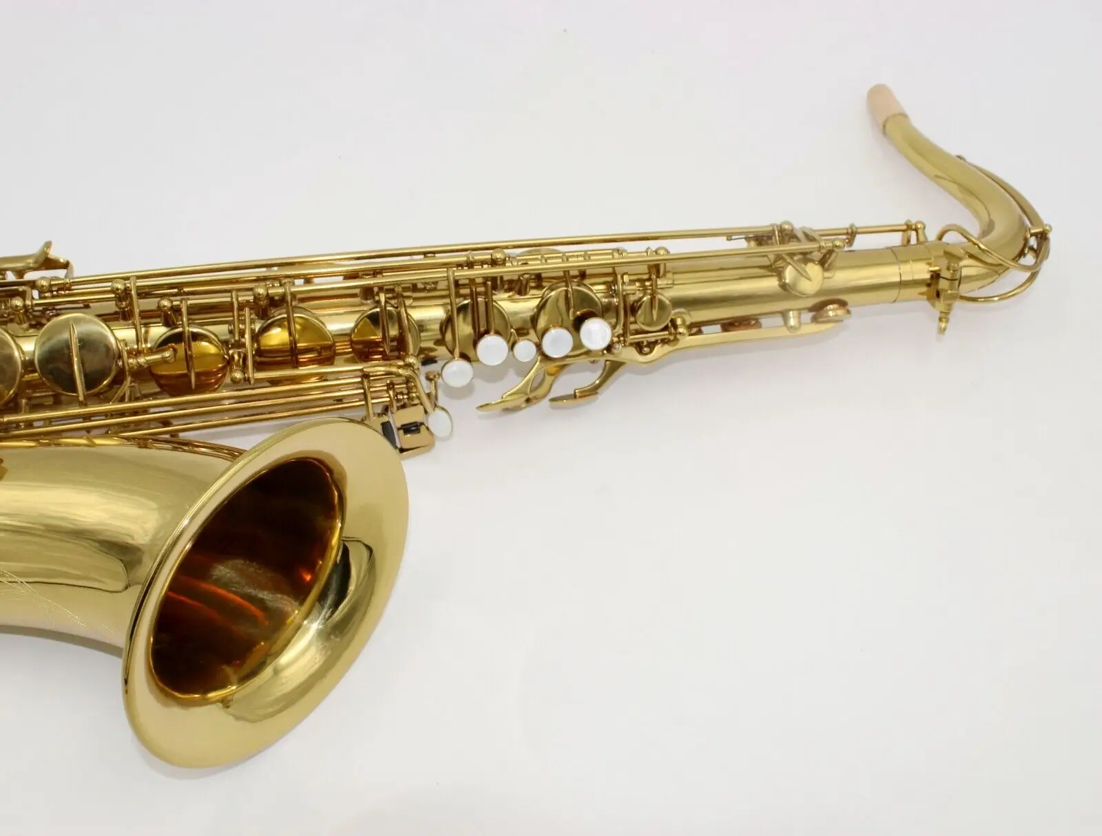 Eastern music champagne gold tenor saxophone Mark VI type no F# with flight case