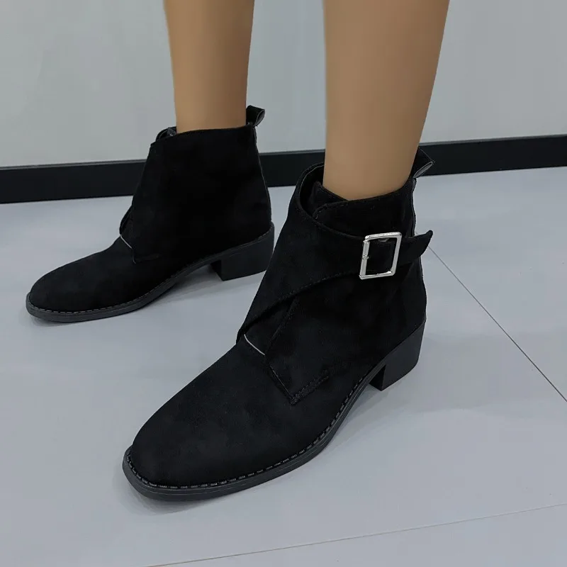 

2023 New Fashion Shoes Women's Pull-On Women's Boots Winter Round Toe Flocking Warm Short Tube Thick Heel Large Size Roman Boots