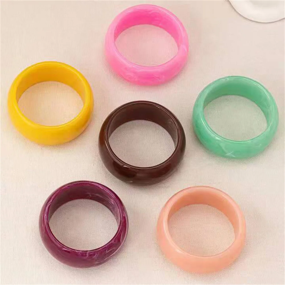Exaggerated Jelly Colored Dynamic Acrylic 34MM Wide Face Bracelet Made of Environmentally Friendly Resin Circular Bangle bangle bracelet