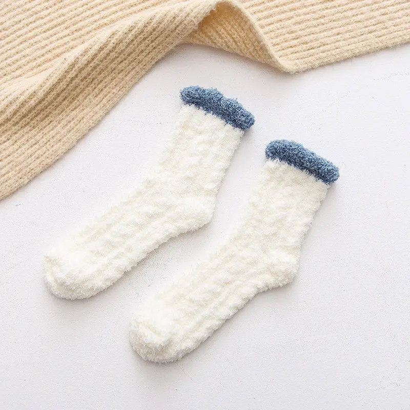 10 Pairs of Winter Cotton Socks Autumn and Winter Warm Floor Socks Padded Thickened Cotton Socks Fluffy Plush Mid-calf Socks 4