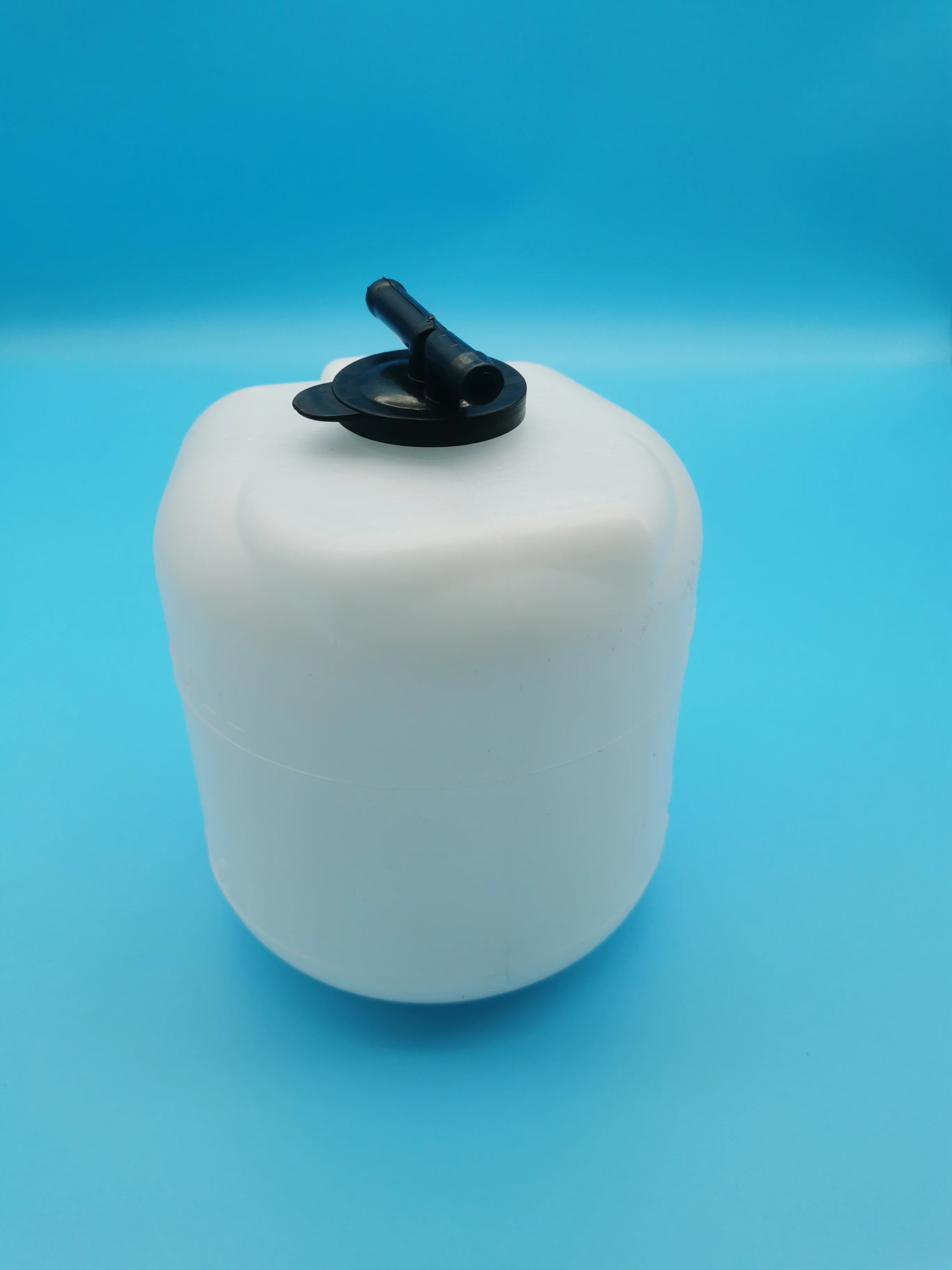 

362-03-14110 ,TANK KOMATSU PC20/PC30/PC38/PC40/PC50UU/PC60/PC70/PC75/PC80/PW20/PW30/PW60/ RADIATOR RESERVOIR WATER TANK