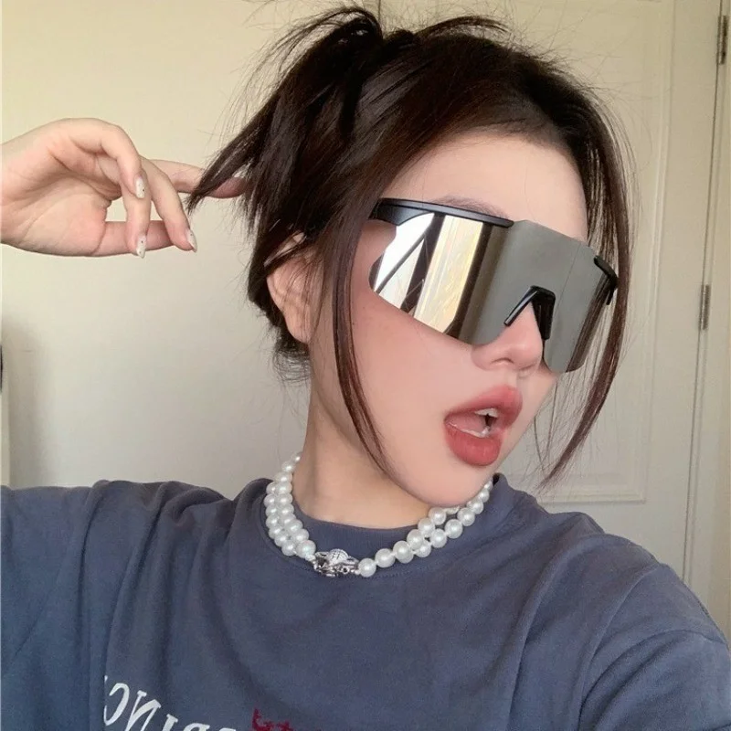 Unisex Modern Minimalist Sports Wrap Sunglasses