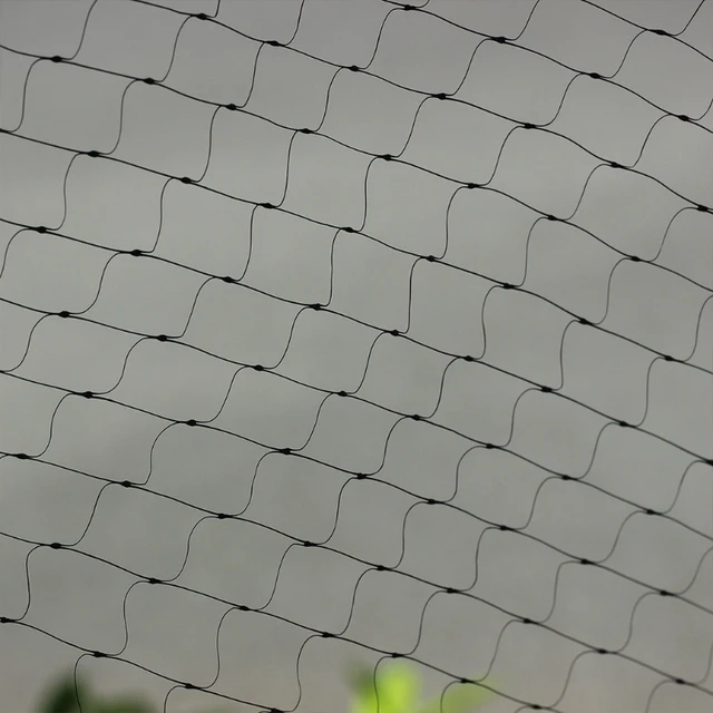 E56C Kerítéshálózat 16 X 39 Láb Madárhálózat 100Db -Es Kábelkötegekkel Anti Madár Szarvasok Védelemhez Nettó Újrafelhasználható Kerthálózat - Image 5