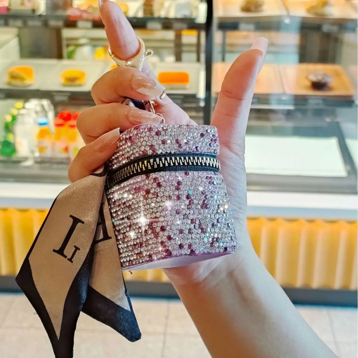 Diamonds Mini headphone bag pendant light luxury diamond-encrusted cylinder lipstick bag shiny  purse key ring accessories 4