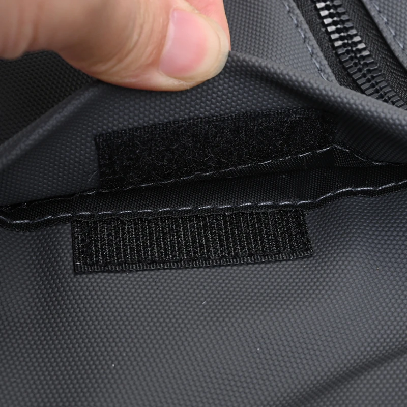 Borsa a Tracolla per Uomo in Tessuto Oxford Compatta con Tasche Multiple per Affari, Casual, Viaggi e Uso Quotidiano - immagine 4