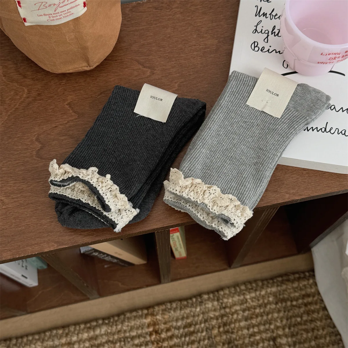 Sp & city süße Spitze Mid Tube Damen Socken Ballett Stil Doppeln adel gestapelte Socken Mode College lässig atmungsaktive süße Socke – Detail 2