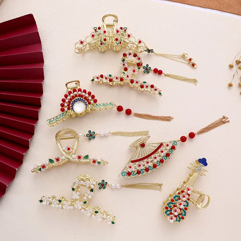 2022The New refined super fairy ins~ tassel Shark Clip Hair Claw Clips For Women Headwear Hairpins Claw Clip Shark Clip the new refined super fairy zircon tassel shark clip hair claw clips for women headwear hairpins claw clip shark clip accessory