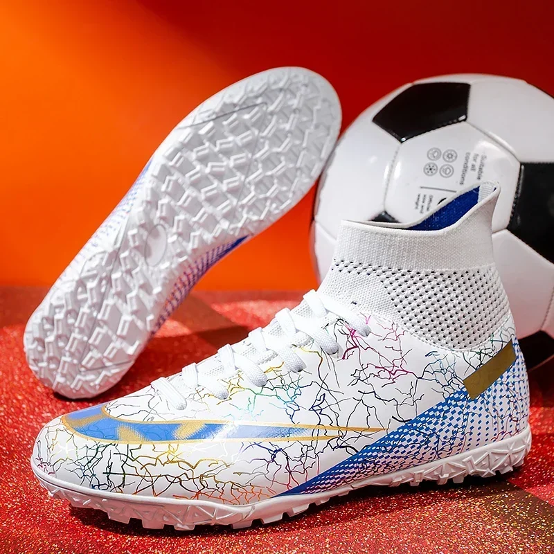 Men Soccer Shoes Futsal Grass Training Sport Match Football Boots Ultralight football shoes