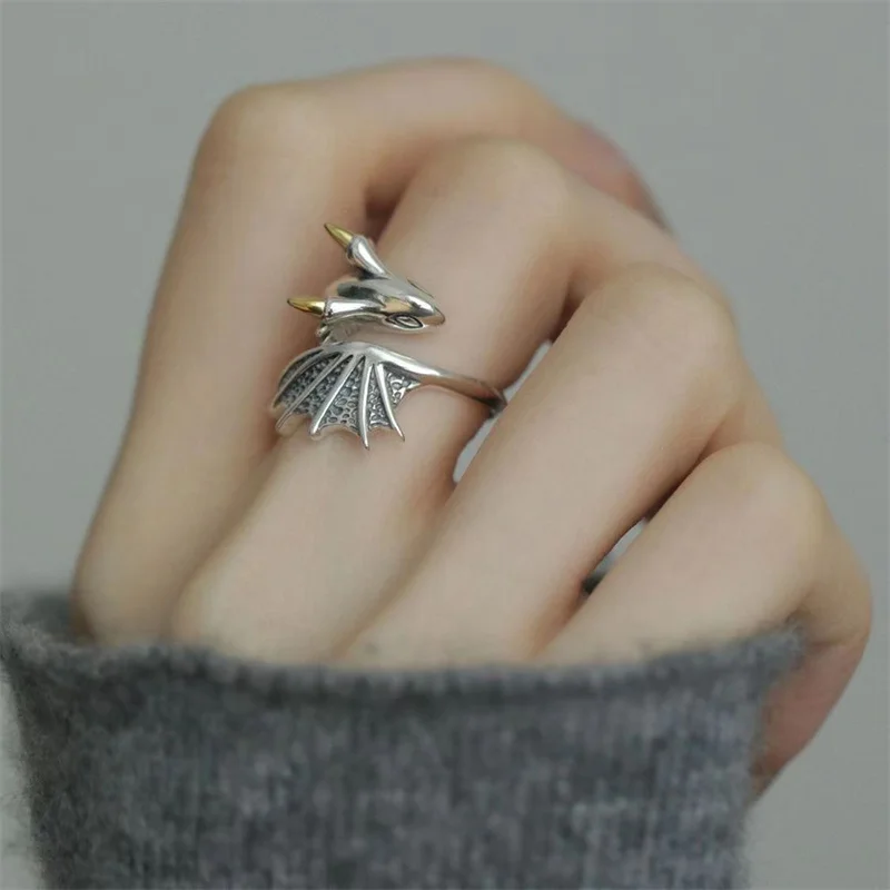 Drachenring Verstellbar Im Retro Design Aus Dunklem Metall_voghion.com