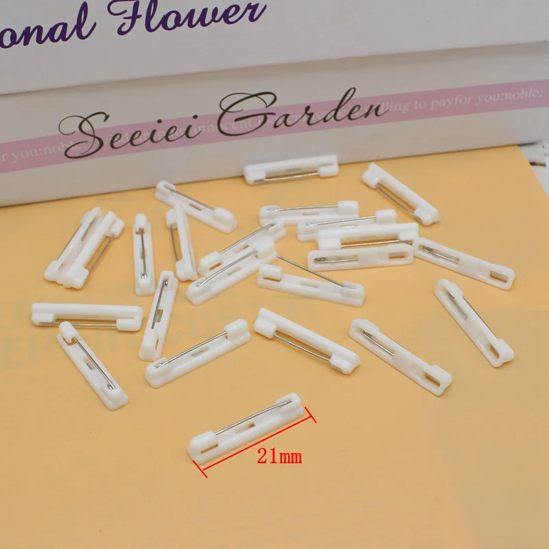 50PCS 2.1cm 3.1cm 화이트 블랙 접착 플라스틱 브로치 핀 백 핸드 배지 hijab 핀에 대 한 일반 안전 핀