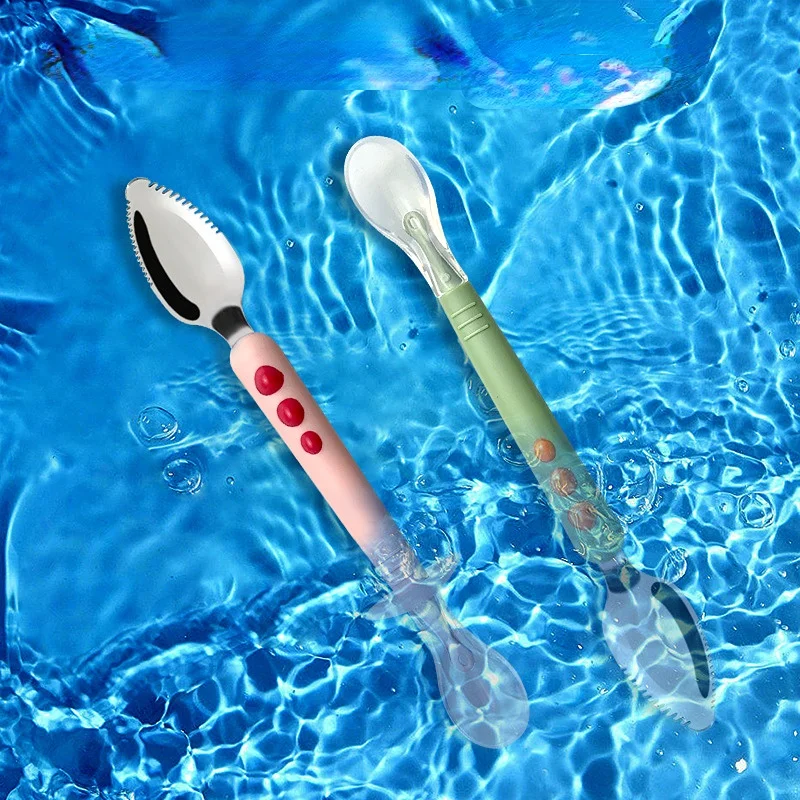 Silicone feeding spoon baby cutlery Baby fruit scraping mud spoon feeding spoon soft silicone baby easy to eat fruit mother and supplies