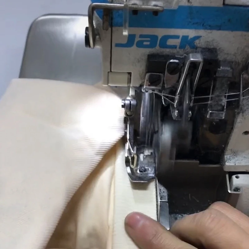 Description Picture 6 of itemSiruba Juki Yamato JACK Overlock Sewing Machine Patchwork Rule Seam Right Cutting Guide Hemmer Light Material Anti-wrinkle