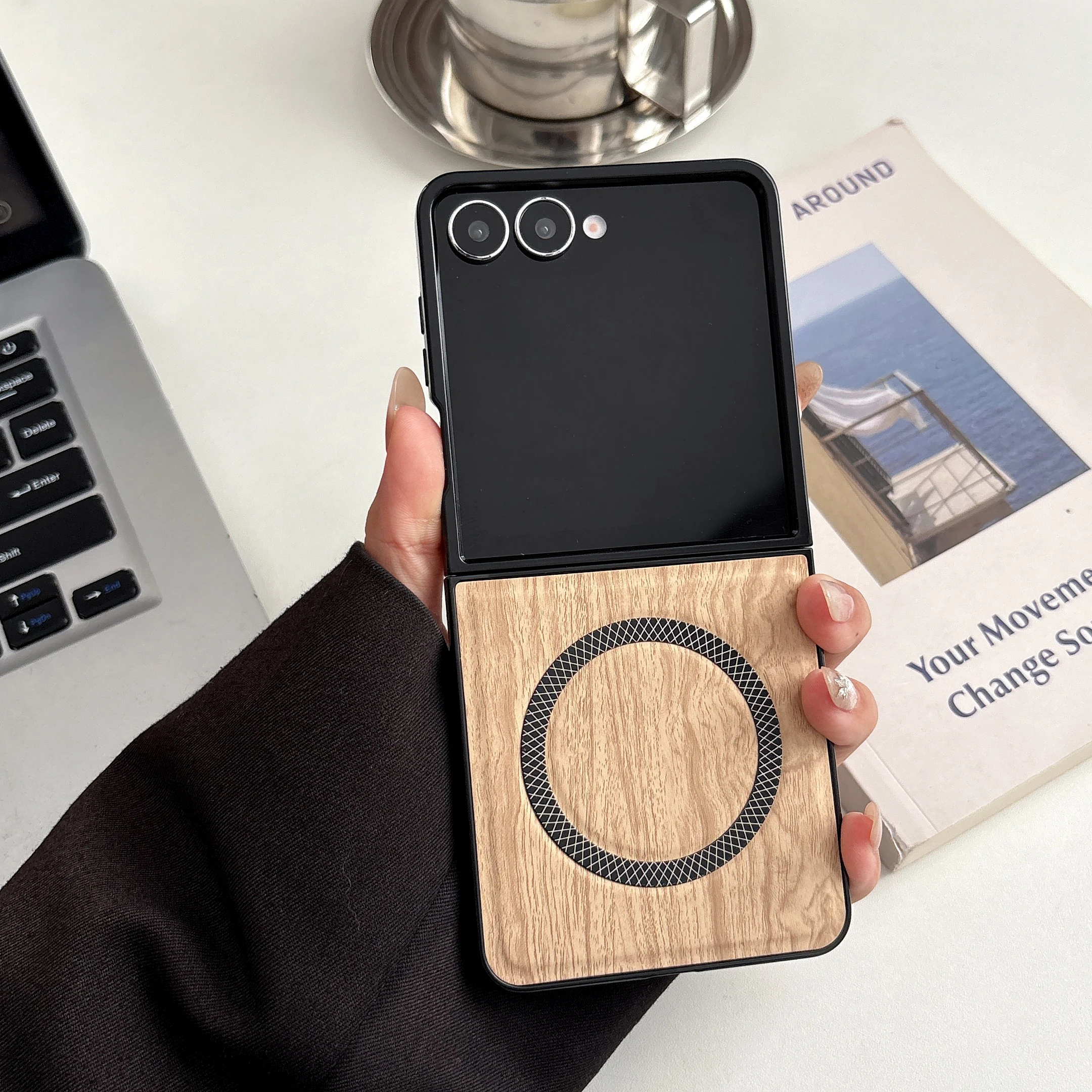 Luxury Wood Grain Magnetic Leather Phone Case with Magsafe Compatibility - Shockproof Cover