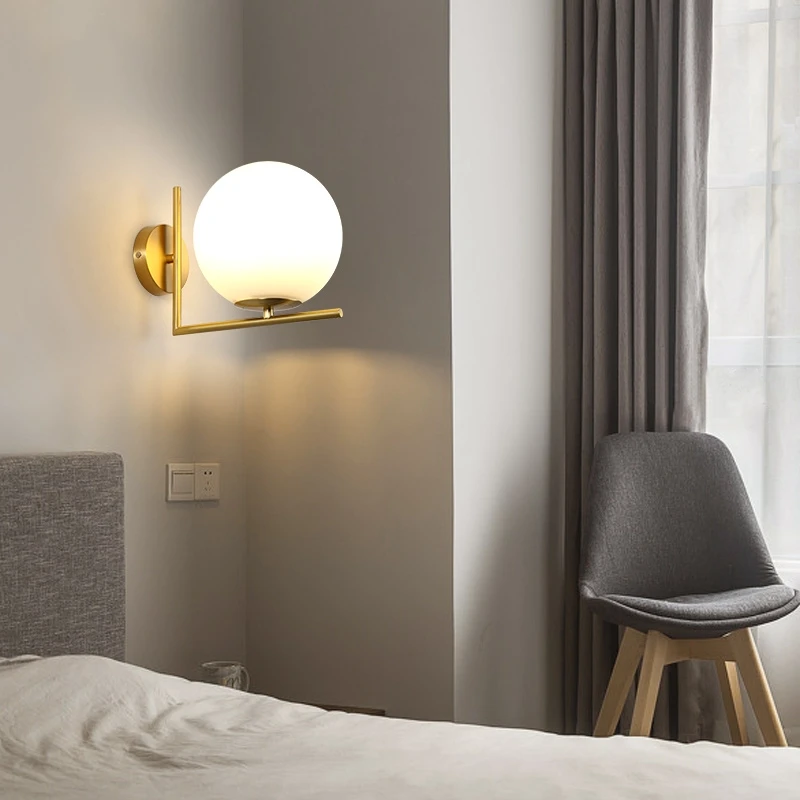 Рисунок 2 - Настенная лампа в стиле ретро с