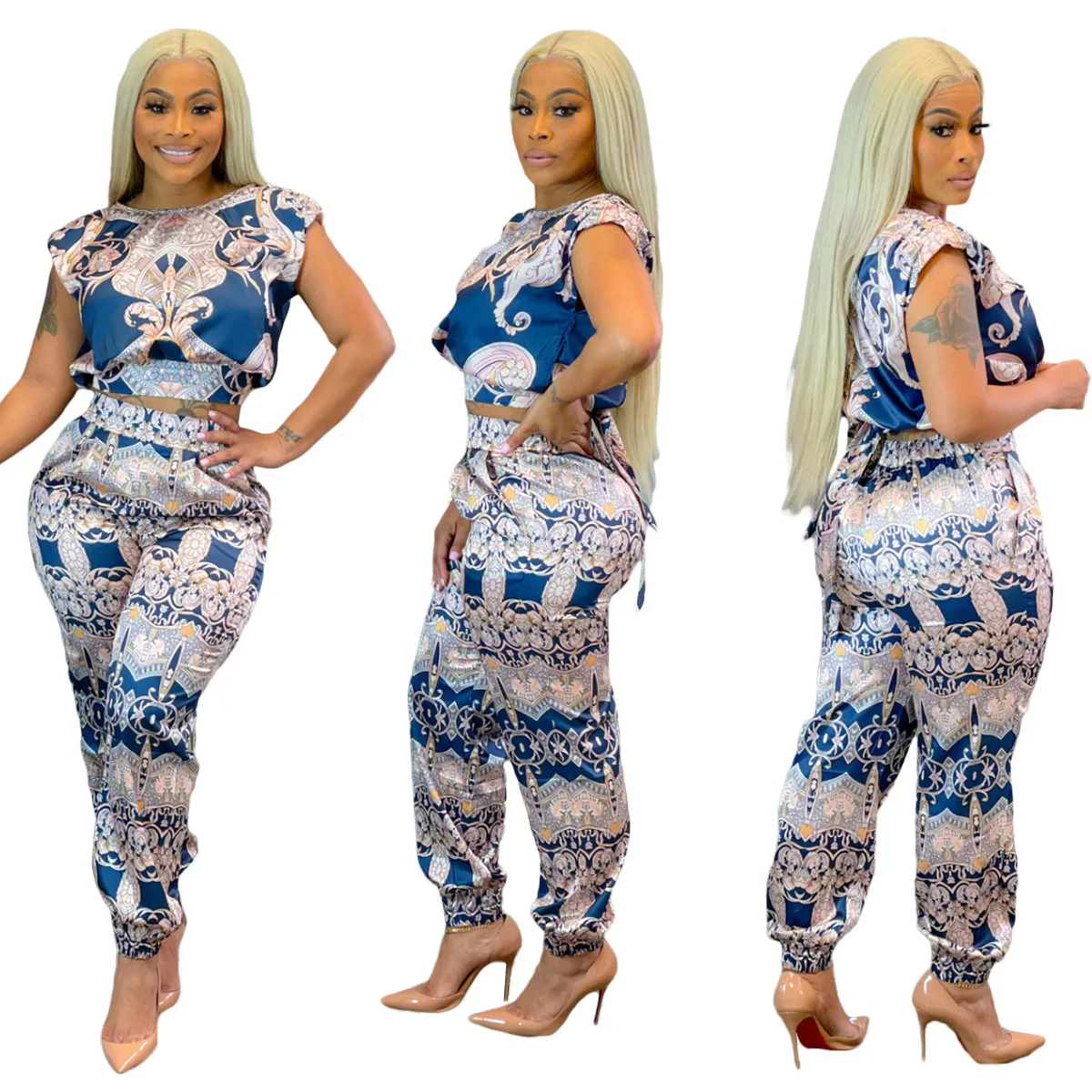 

New 2023 European and American suit spring and summer new ins women's suit printed short-sleeved two-piece suit dress for women