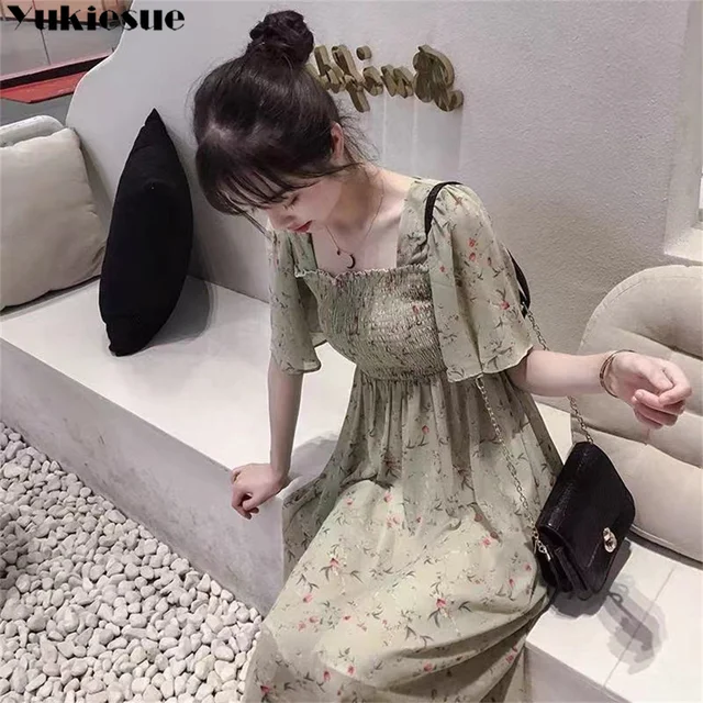 여름철을 위한 세련되고 편안한 꽃 무늬 쉬폰 드레스