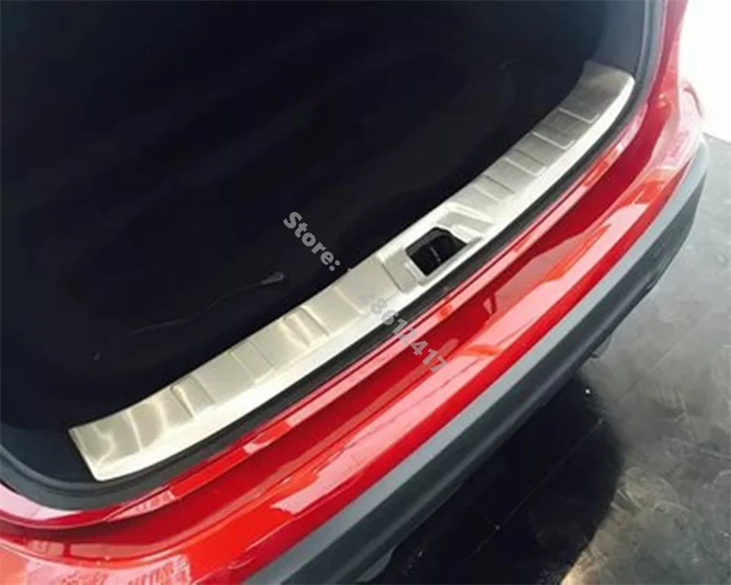 

For Nissan Qashqai J112016-2018 Car accessories stainless car Rear Bumper Protector Sill Trunk Tread Plate Trim Car Stickers