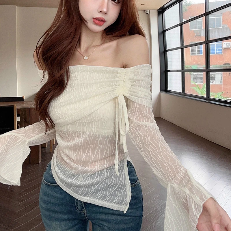 Design sense niche long-sleeved t-shirt irregular sunscreen Slim one-shoulder new temperament short top female spring and summer