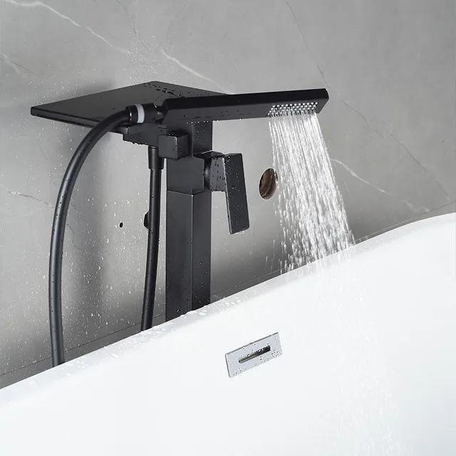 ก๊อกน้ำอ่างอาบน้ำแบบตั้งพื้นสีขาวติดผนังก๊อกผสมน้ำร้อนน้ำเย็น 4