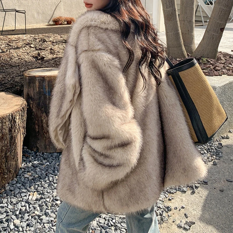 Luxury Brand Fashion Gradient Animal Color Faux Fur Coat Jacket Women 2024 Winter Loose Oversized Long Fluffy Overcoat Outerwear 3