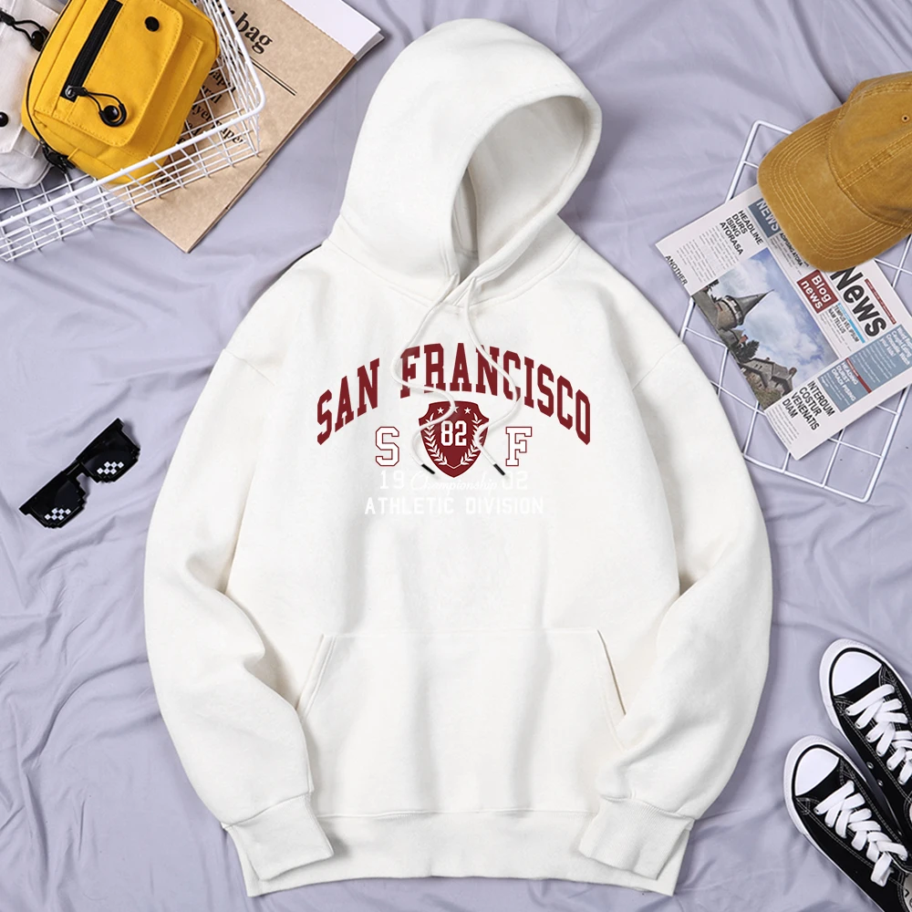 

1982 San Francisco City Street Letter Men'S Hoodies Fashion Loose Clothing Harajuku Graphics Hooded Casual Fleece Men'S Clothes