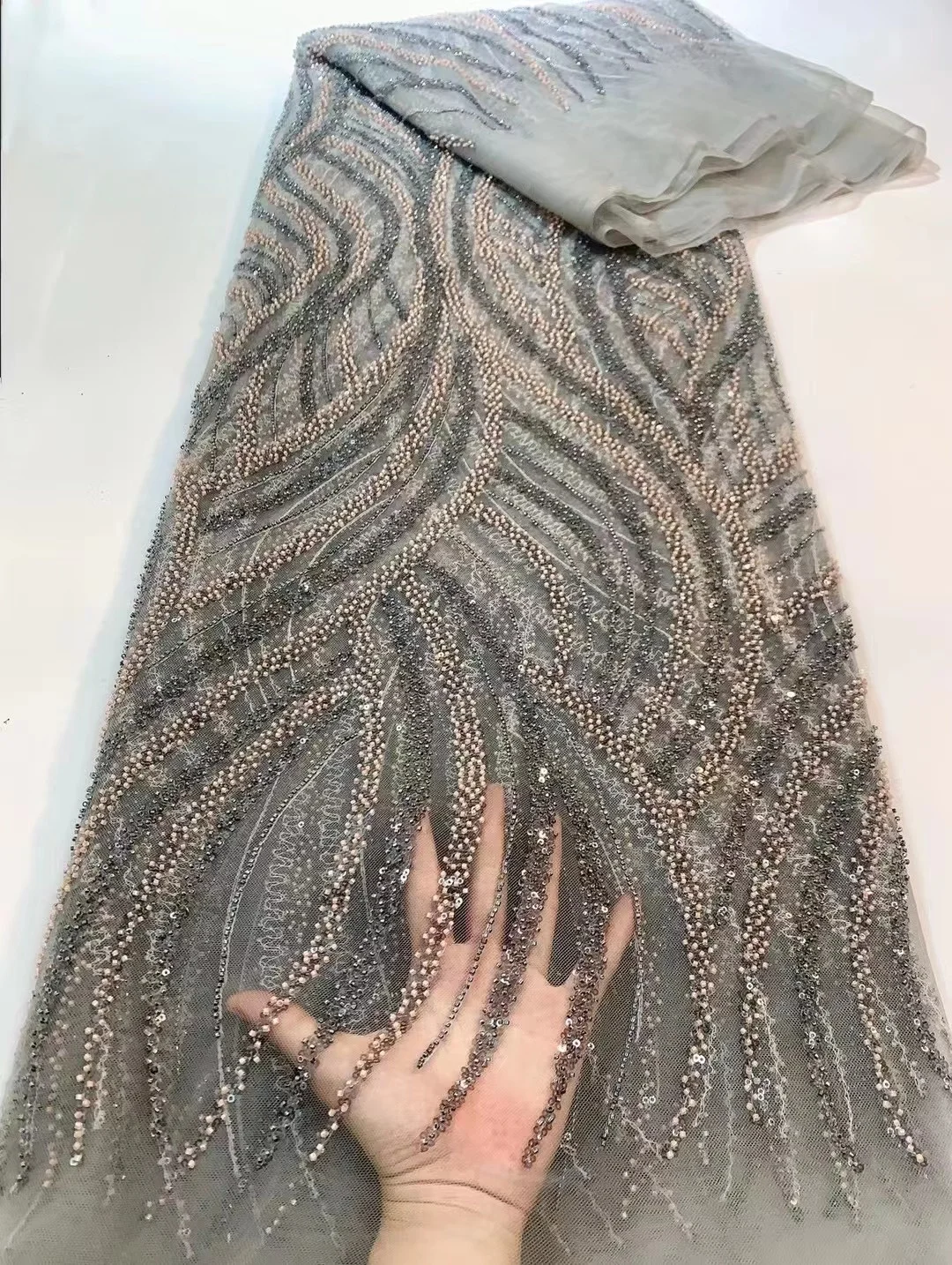 

Grey Nigerian Handmade Sequins Tulle Embroidery Lace Fabric Africa Luxury Beaded Net Lace Fabric For Bridal Prom Dresses Sew