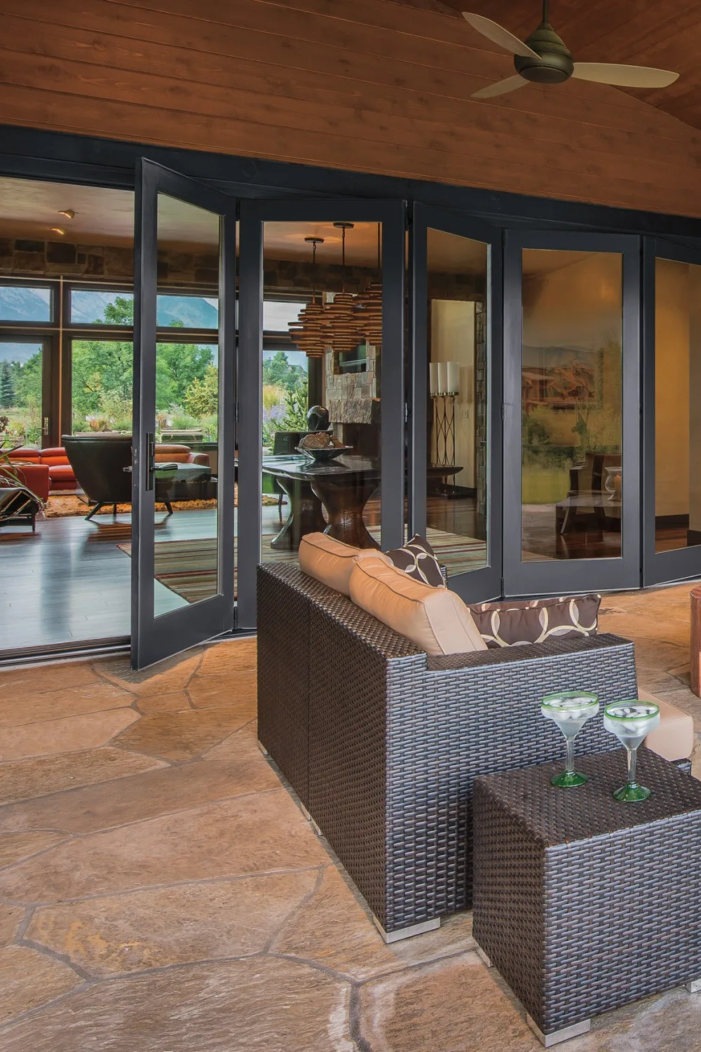 Bifold Doors Aluminum Framed Tempered Glass Sliding Folding Door House Used Aluminium Profile Patio Accordion Door